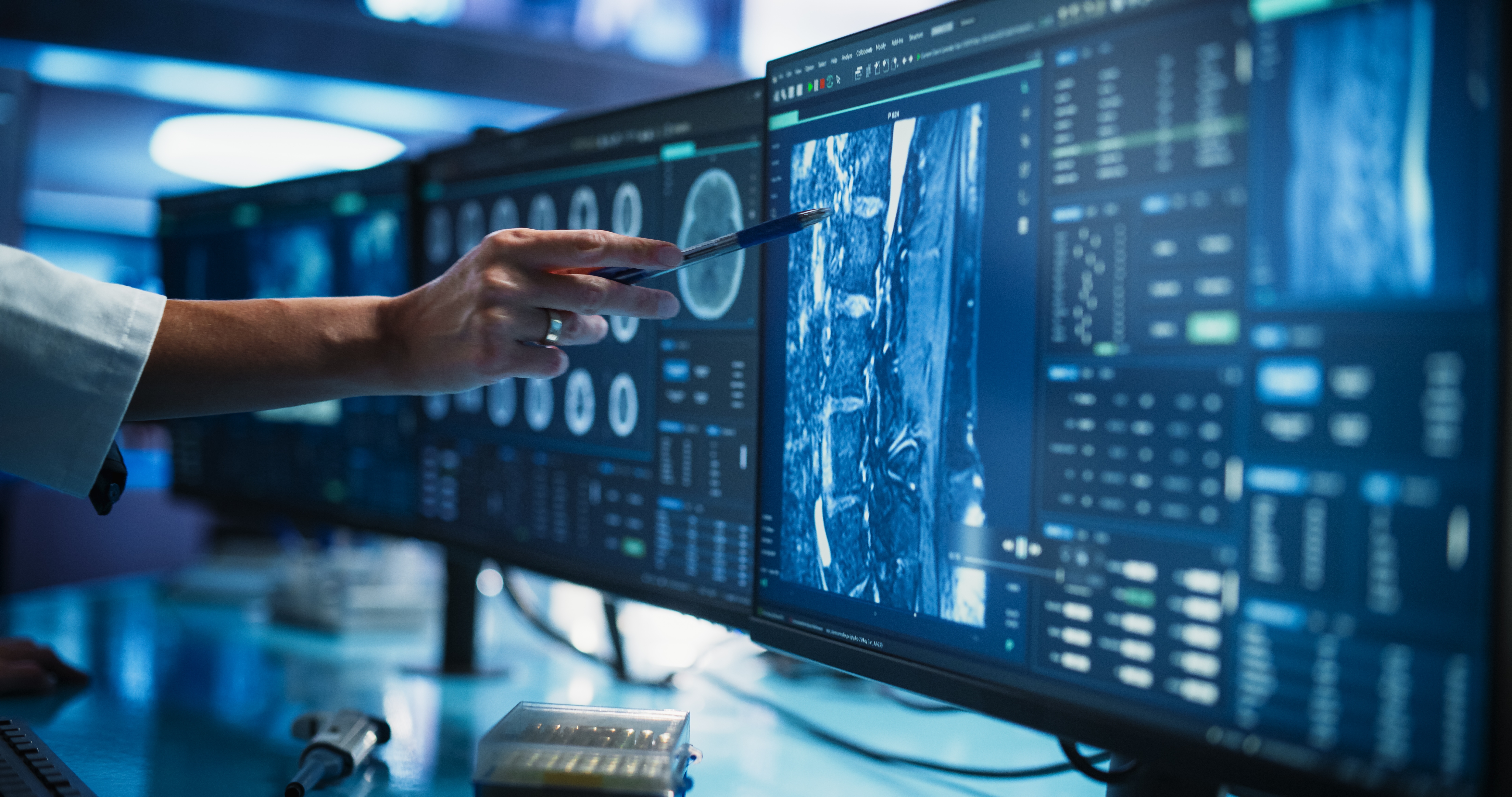 Imaging technologies on screens 